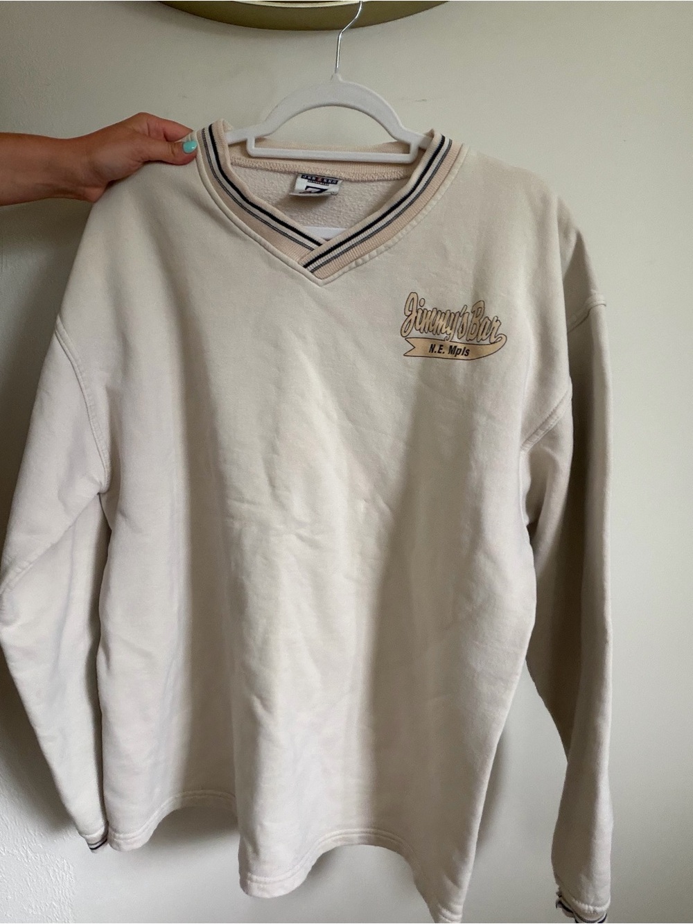 VTG JimmyBar MPLS Cream V-Neck Sweater with Striped Trim